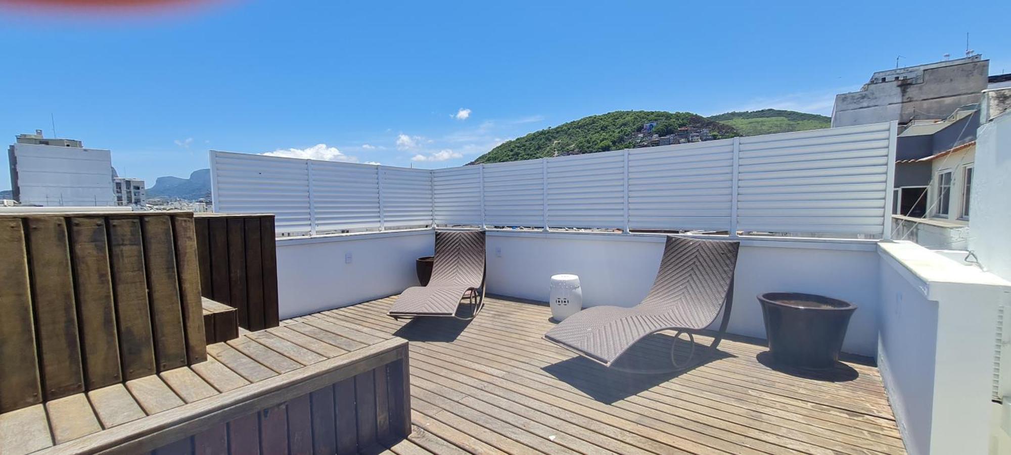 Apartamento Triplex Com Piscina